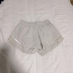 lululemon shorts size 6